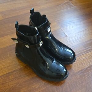 Tahari Shiny Black Kids Boots